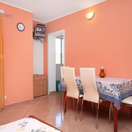 Apartamento By The Sea Podgora, Makarska - 6836 *