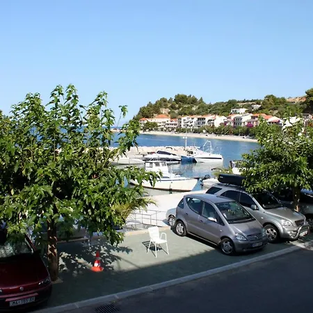 公寓 By The Sea Podgora, Makarska - 6836 伯德古拉