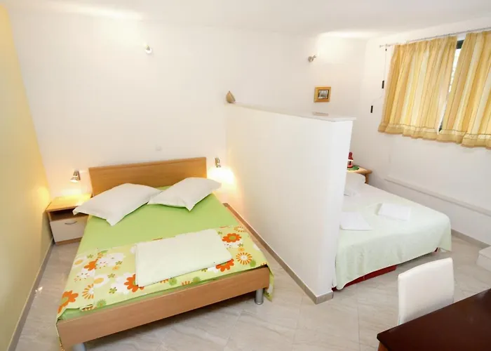 公寓 By The Sea Podgora, Makarska - 6836 *