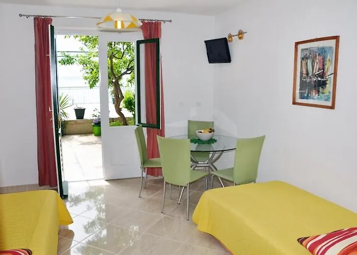 公寓 By The Sea Podgora, Makarska - 6836 伯德古拉