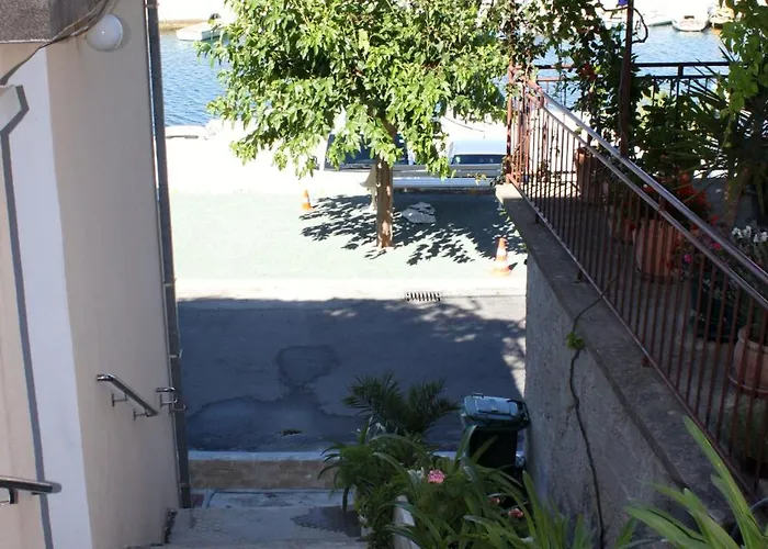 公寓 By The Sea Podgora, Makarska - 6836 *